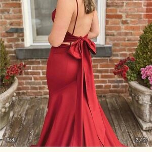 Cabernet Prom Dress - Elegant Floor-Length Gown